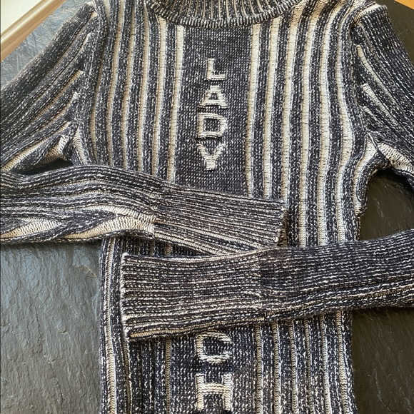 Lady Dutch Y2K sweater Medium - Picture 6 of 11
